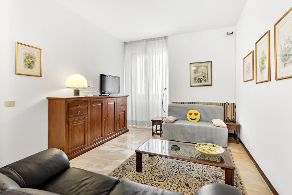 דירות ססטו סן ג'ובני Alessia'S Flat - Sesto מראה חיצוני תמונה